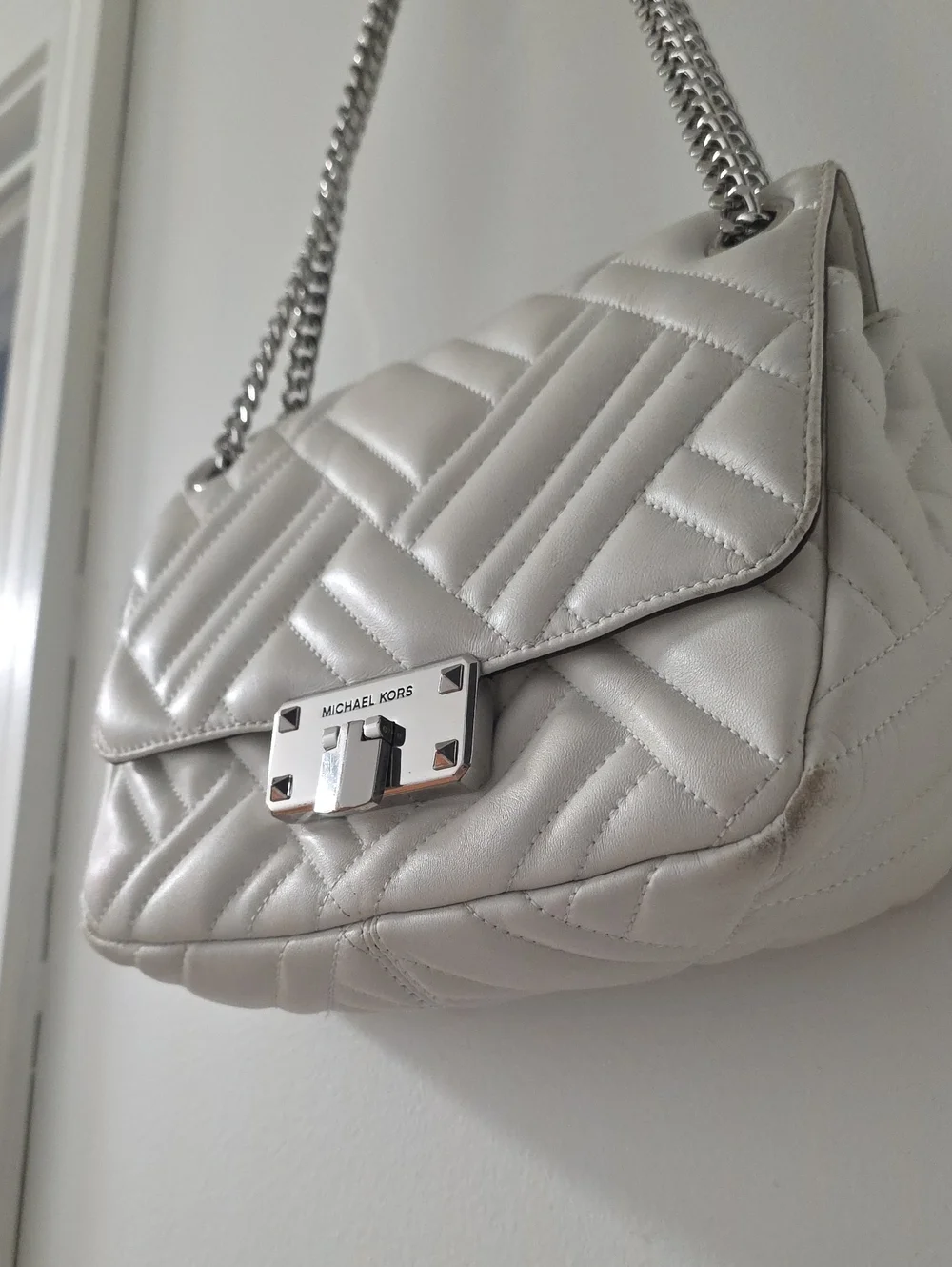 Michael Kors White Quilted Leather Peyton Shoulder Bag